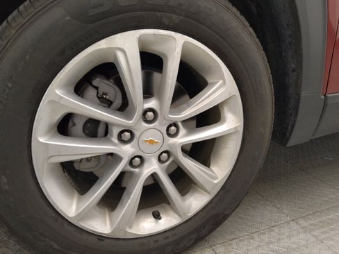 Used 2024 Chevrolet TrailBlazer LS FWD image 31