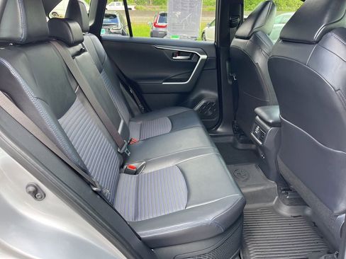 Used 2020 Toyota RAV4 XSE AWD/4WD image 14