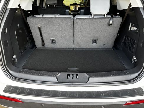 New 2026 Ford Explorer Active w/ Active Comfort Package RWD image 24