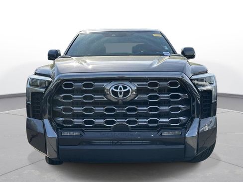 Used 2024 Toyota Tundra Platinum image 3