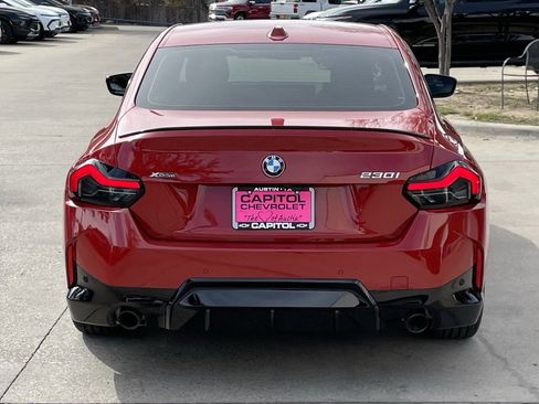 Used 2024 BMW 230i xDrive Coupe w/ Premium Package image 5