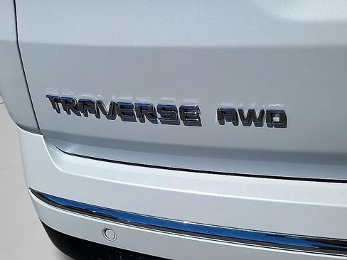 Used 2019 Chevrolet Traverse High Country AWD/4WD image 33
