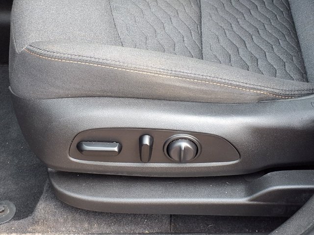 Used 2020 Chevrolet Equinox LT AWD/4WD image 4