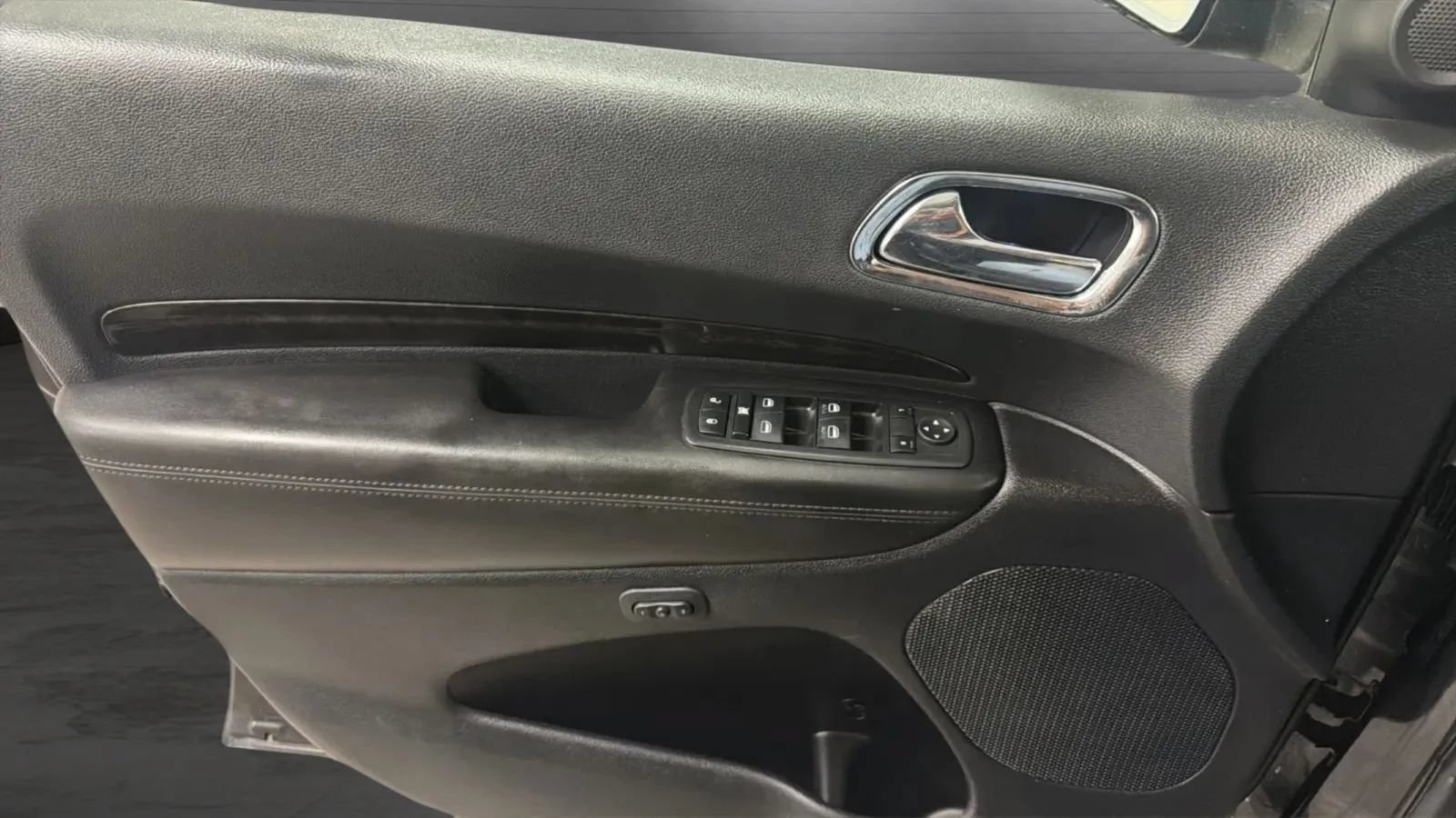 Used 2015 Dodge Durango Limited RWD image 17