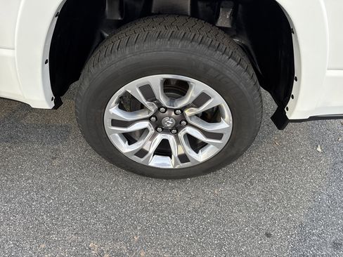 Used 2020 RAM 1500 Limited image 24