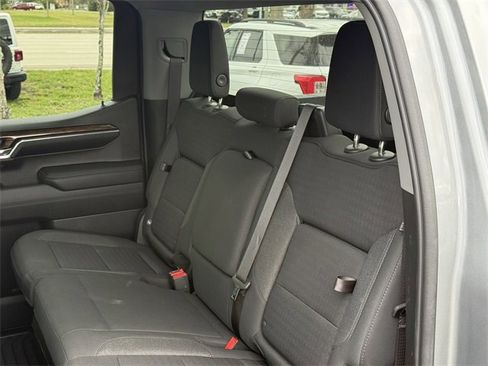 Used 2023 GMC Sierra 1500 Elevation image 30