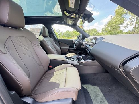 Used 2026 BMW X3 xDrive30 w/ Premium Package image 27