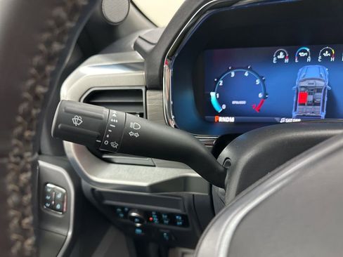 New 2025 Ford F150 Lariat w/ Equipment Group 501A Mid image 46