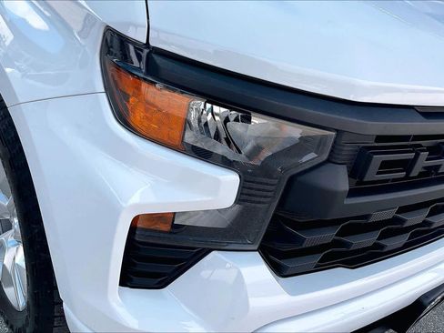 Used 2023 Chevrolet Silverado 1500 Custom RWD image 26