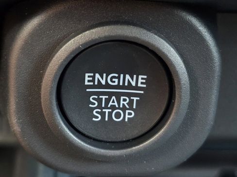 New 2025 Ford Maverick Lobo image 9