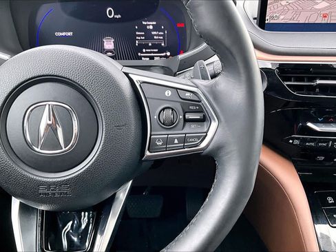 Used 2024 Acura MDX SH-AWD w/ Technology Package image 25