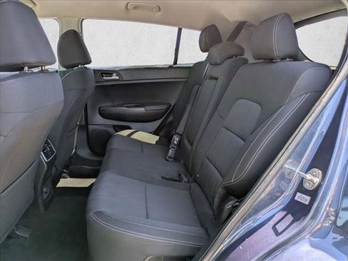 Used 2022 Kia Sportage LX FWD image 18