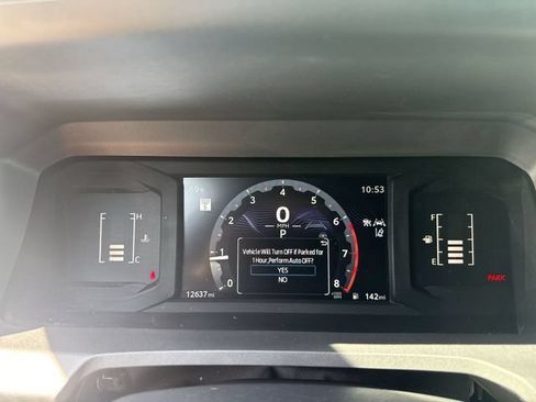 Used 2024 Toyota Tacoma SR5 AWD/4WD image 15