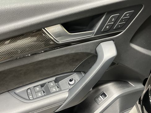 Used 2020 Audi SQ5 Premium Plus w/ Premium Plus Package AWD/4WD image 15