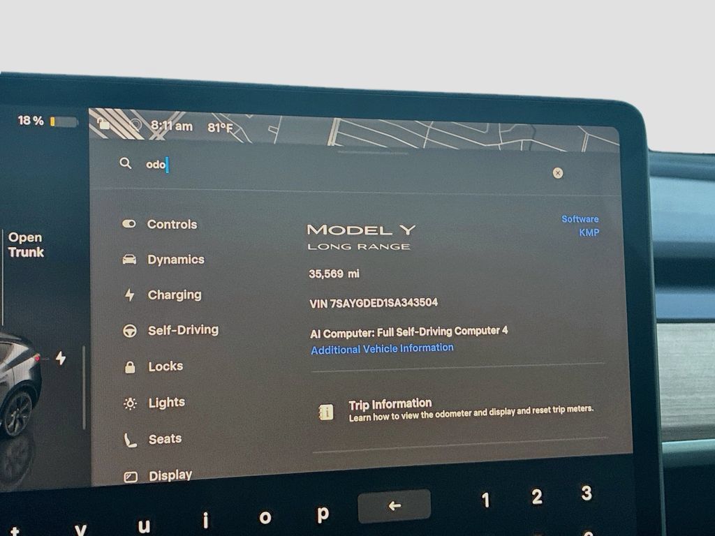 Used 2025 Tesla Model Y Long Range RWD image 12