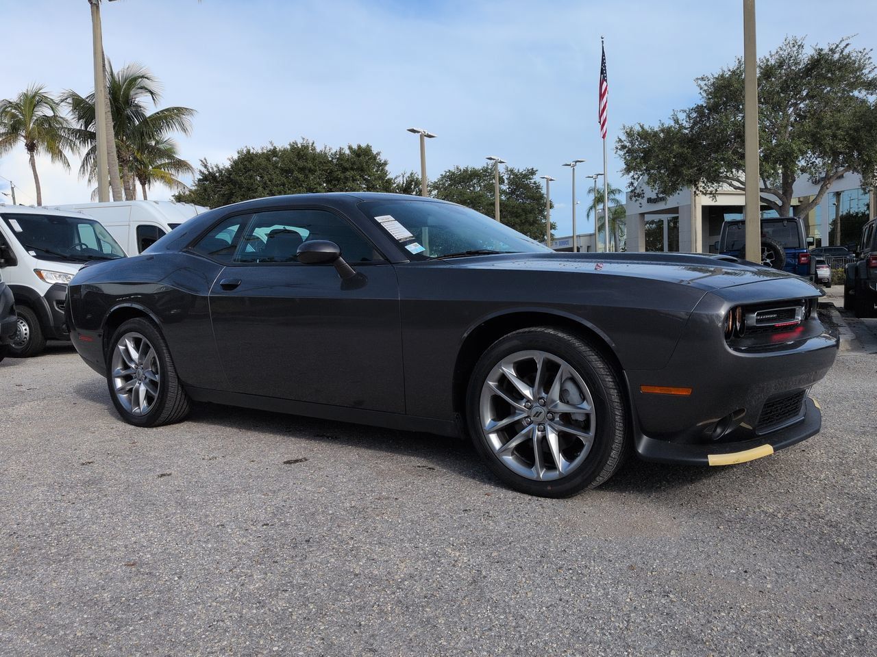 Used 2023 Dodge Challenger GT AWD/4WD image 2