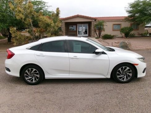 Used 2016 Honda Civic EX image 6