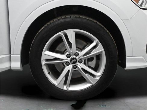 Used 2022 Audi Q3 2.0T Premium Plus w/ Premium Plus Package image 15