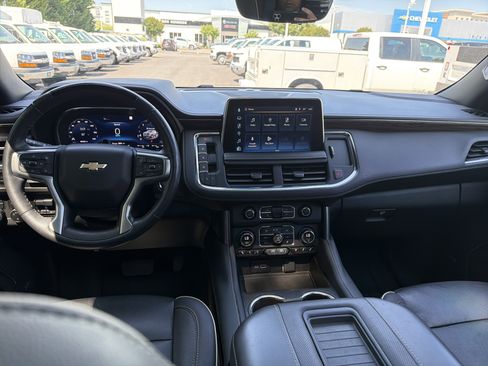 Used 2023 Chevrolet Tahoe Premier w/ Advanced Technology Package AWD/4WD image 29