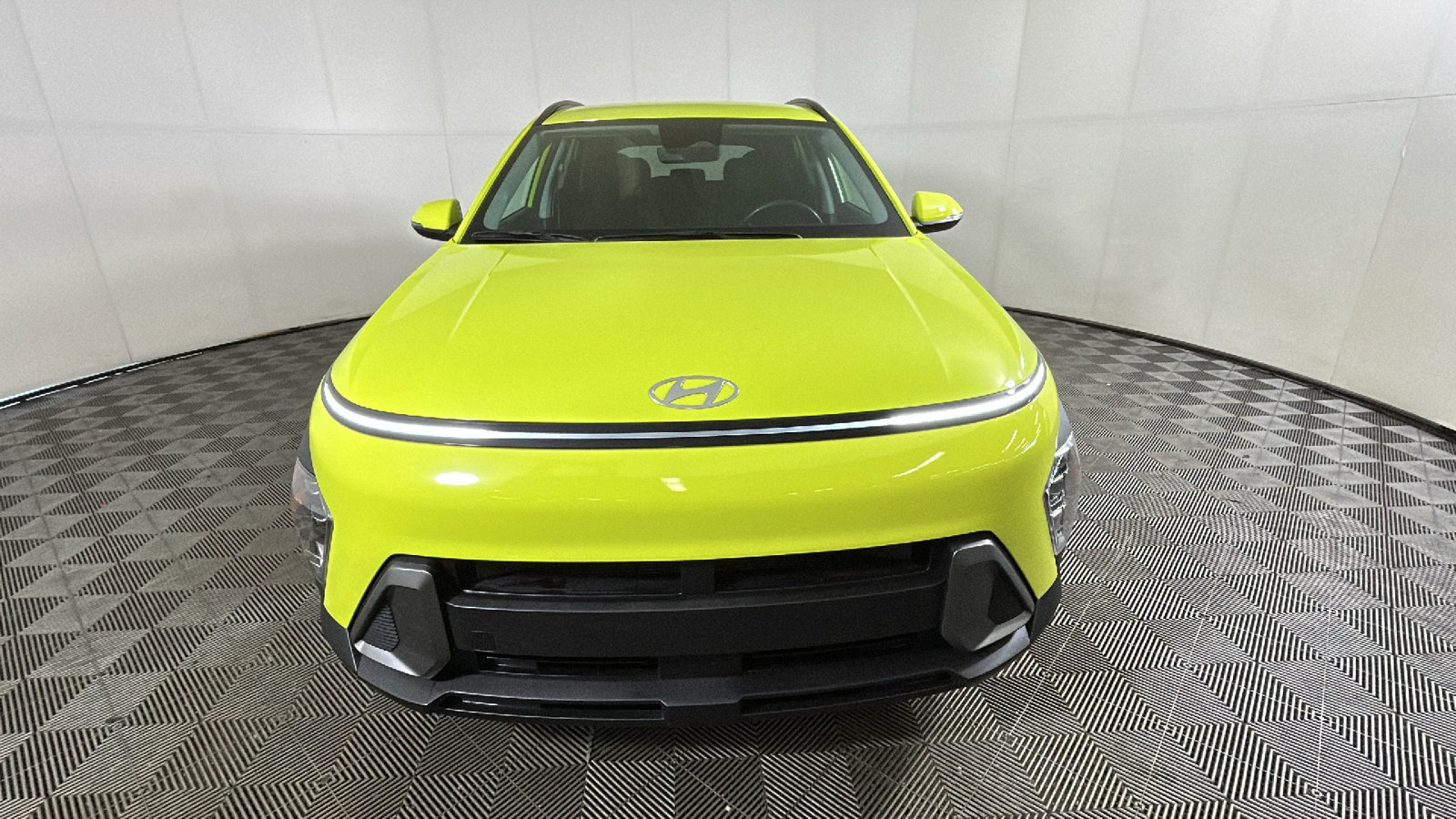 Used 2024 Hyundai Kona SEL FWD image 9