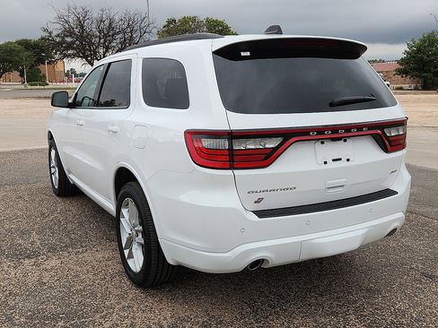 Used 2025 Dodge Durango GT image 2