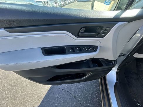 Used 2018 Honda Odyssey EX-L image 13