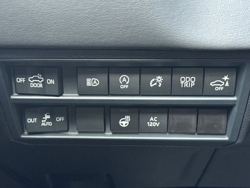 New 2026 Toyota Tundra Platinum AWD/4WD image 28