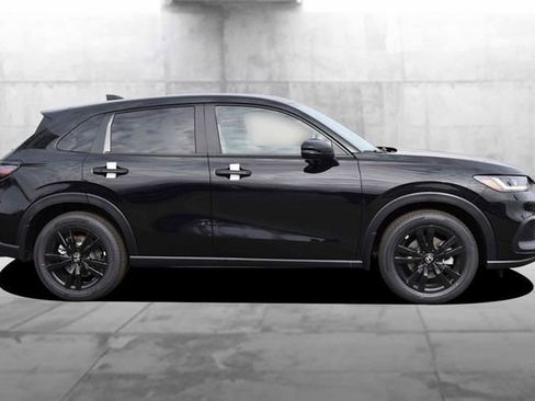 New 2026 Honda HR-V Sport image 5