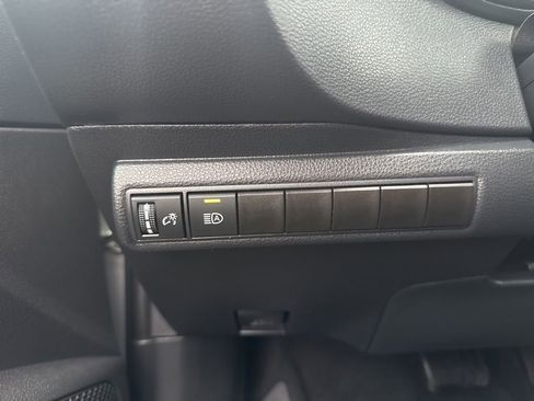 Used 2024 Toyota Corolla LE image 23