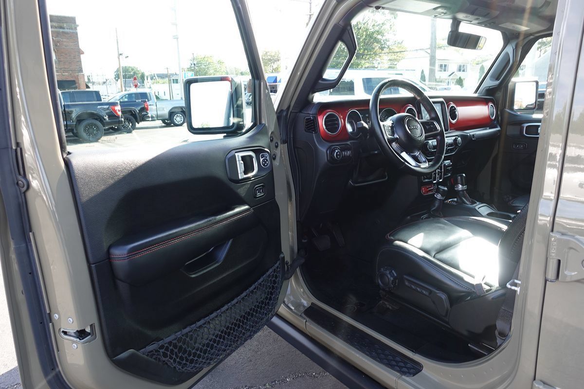 Used 2020 Jeep Gladiator Rubicon AWD/4WD image 14