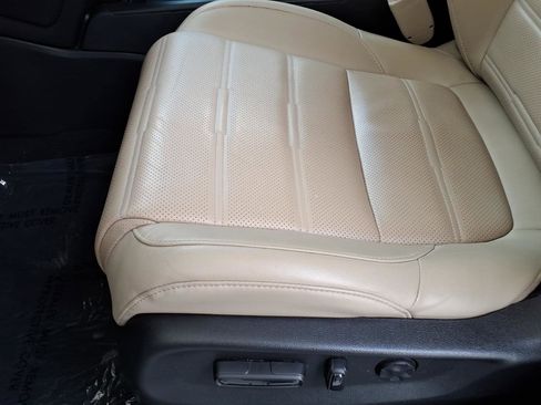 Used 2020 Honda CR-V EX-L image 7