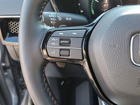 Used 2026 Honda CR-V Sport Touring image 21