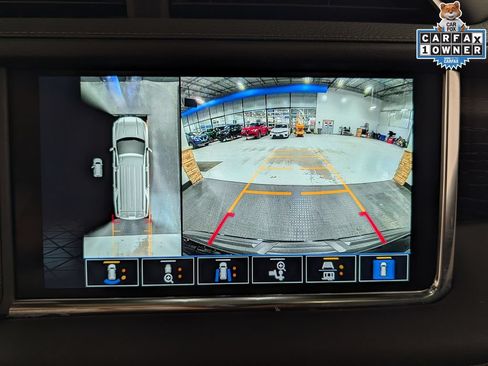 Used 2022 GMC Yukon XL Denali w/ Denali Ultimate Package AWD/4WD image 13