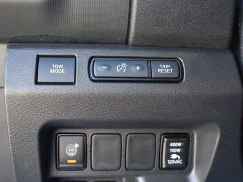 Used 2024 Nissan Frontier PRO-4X w/ Pro Convenience Package image 30