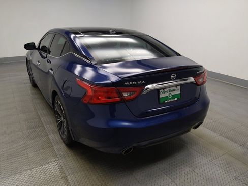 Used 2017 Nissan Maxima Platinum w/ Medallion Package FWD image 3