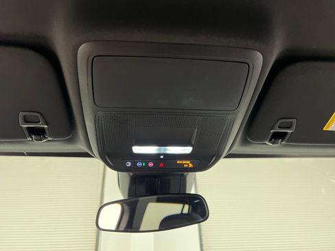 Used 2025 Chevrolet Equinox LT AWD/4WD image 61