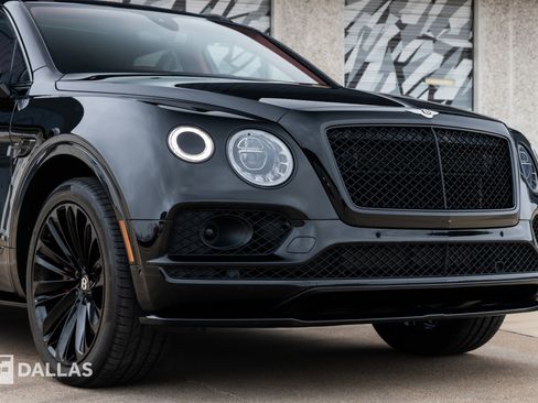 Used 2020 Bentley Bentayga Speed image 2