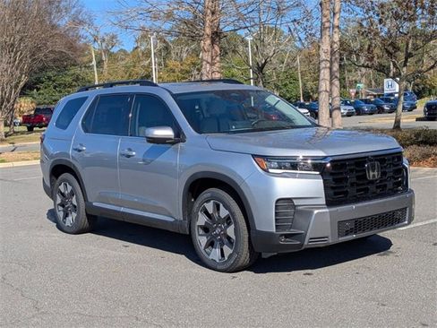 New 2026 Honda Pilot Touring image 1