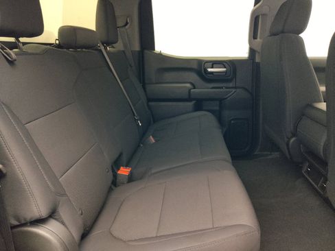 Used 2019 Chevrolet Silverado 1500 Custom RWD image 19