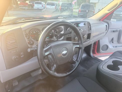 Used 2013 Chevrolet Silverado 2500 W/T image 10