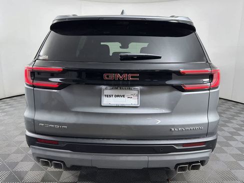 New 2026 GMC Acadia Elevation image 9