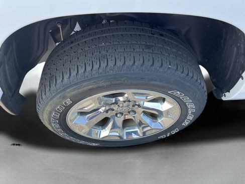 Used 2023 RAM 1500 Big Horn AWD/4WD image 9