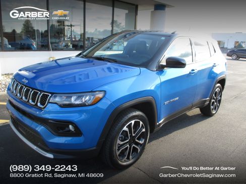 Used 2024 Jeep Compass Limited image 1