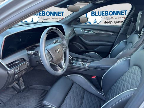 Used 2026 Cadillac CT5 V w/ Technology Package AWD/4WD image 21
