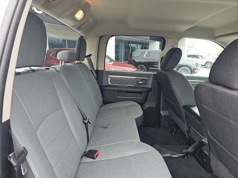 Used 2022 RAM 1500 Classic SLT RWD image 20