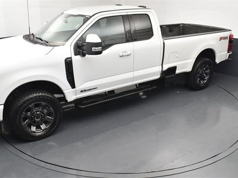 Used 2023 Ford F350 Lariat w/ Sport Appearance Package image 15
