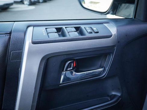 Used 2015 Toyota 4Runner SR5 image 14