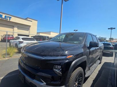 Used 2025 Chevrolet Silverado EV LT