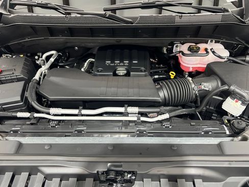 New 2026 Chevrolet Silverado 1500 Custom w/ Turbomax Blackout Package AWD/4WD image 26