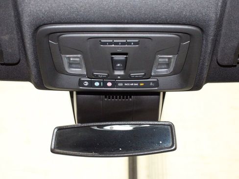 Used 2023 GMC Sierra 1500 AT4 w/ AT4 Preferred Package image 32